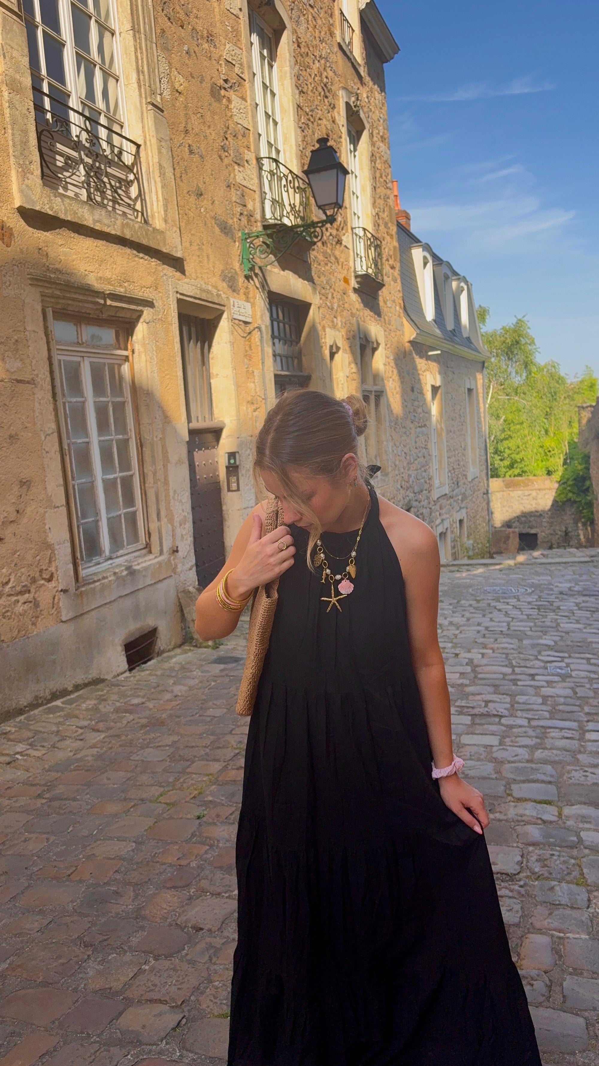 Robe Noir - Lola