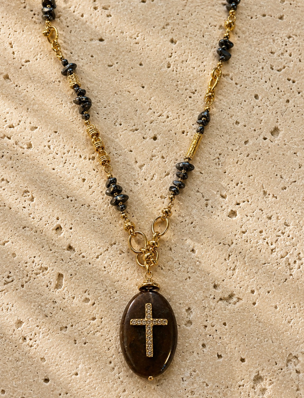 Collier - MOON